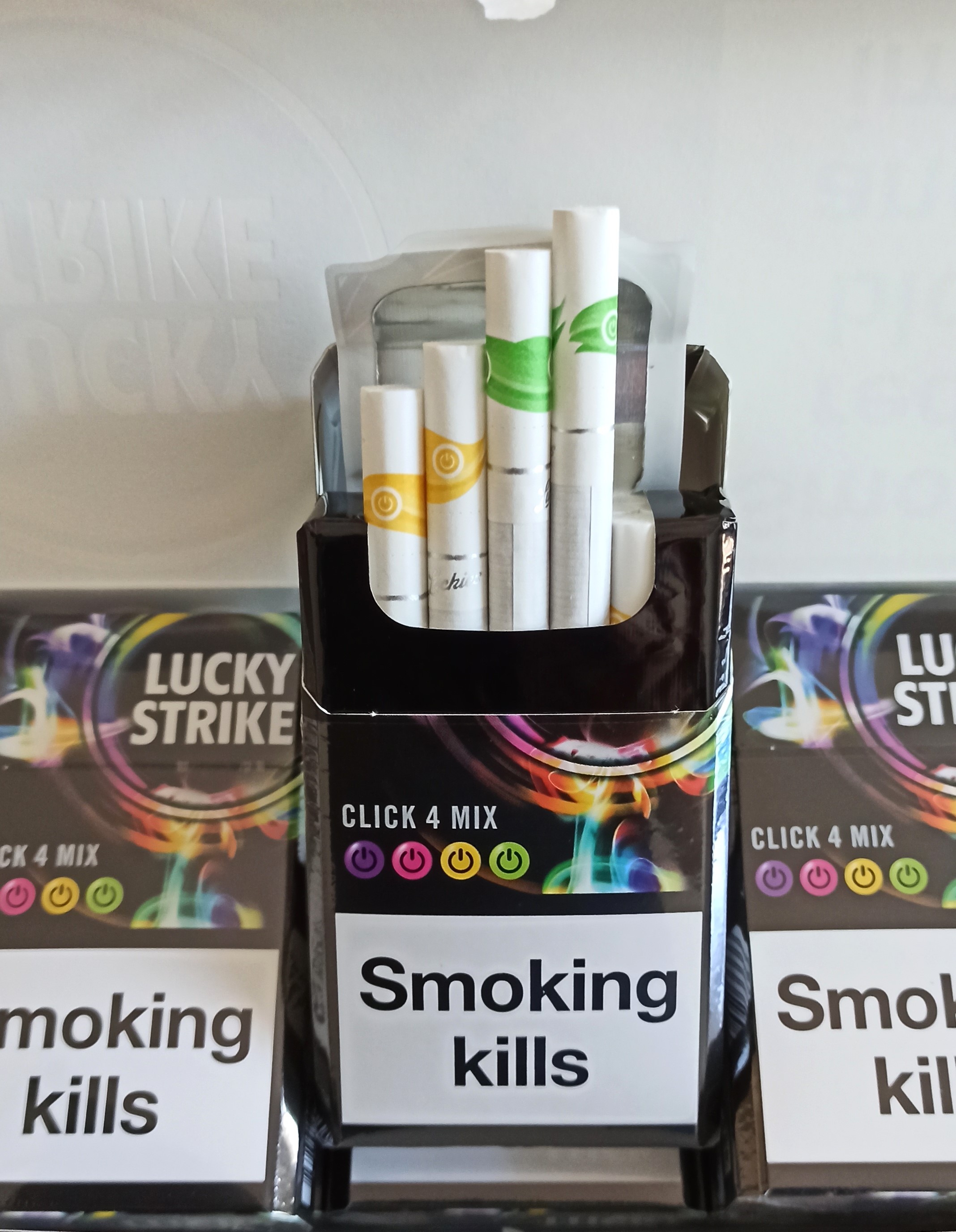 Lucky Strike Click 4 Mix - Buy cigarettes, cigars, rolling tobacco, pipe  tobacco and save money